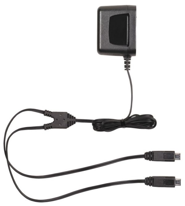 Motorola - UK USB Charger Kit - Talkabout T82